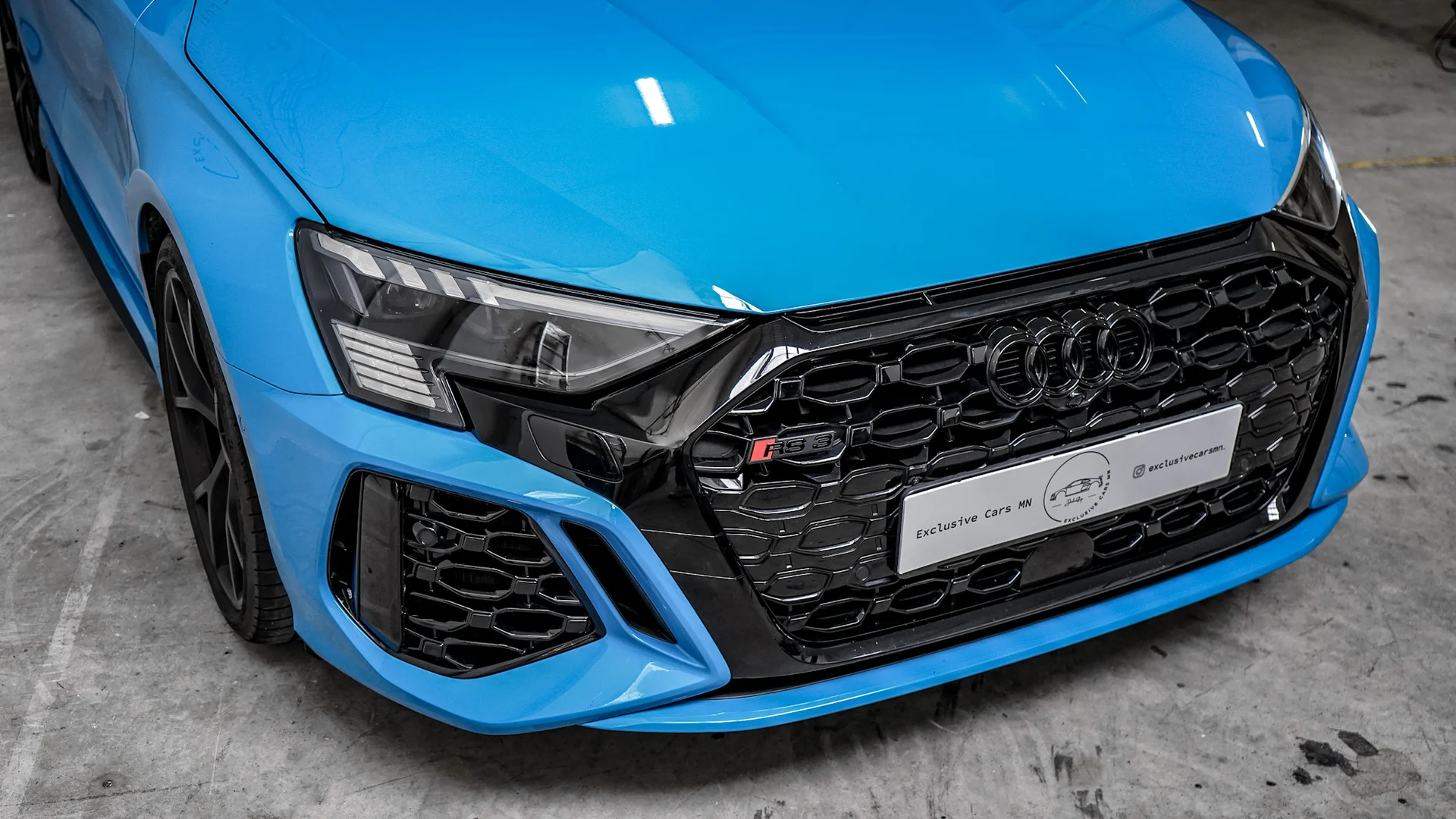 AUDI RS3 2.5 TFSI QUATTRO S TRONIC 2022 Gasolina Turbo Blue - Vista lateral